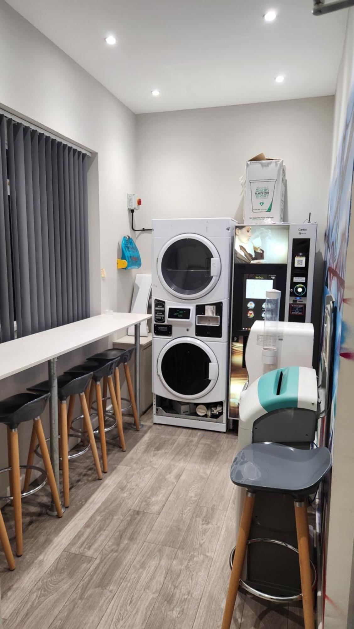Matrix Hostel EDI Kültér fotó