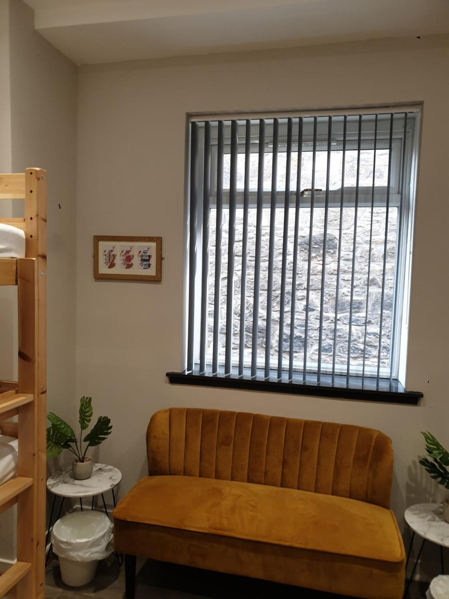 Matrix Hostel EDI Kültér fotó