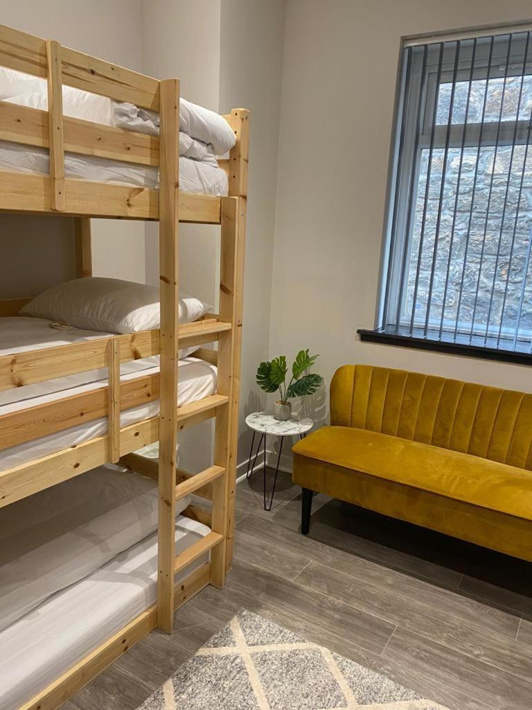 Matrix Hostel EDI Kültér fotó